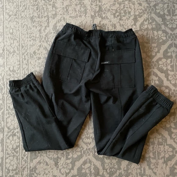 Jaanuu gold edition black scrub set - Picture 6 of 7